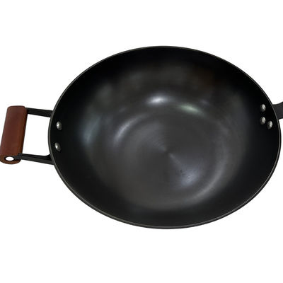 Poêle chinoise de fonte de cuisine de maison de BSCI faisant cuire le wok Pan Non Stick 32cm