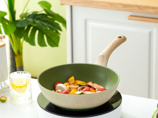 13Inch wok en aluminium chinois revêtement de Pan With Tempered Glass Lid et non de bâton