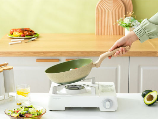 13Inch wok en aluminium chinois revêtement de Pan With Tempered Glass Lid et non de bâton