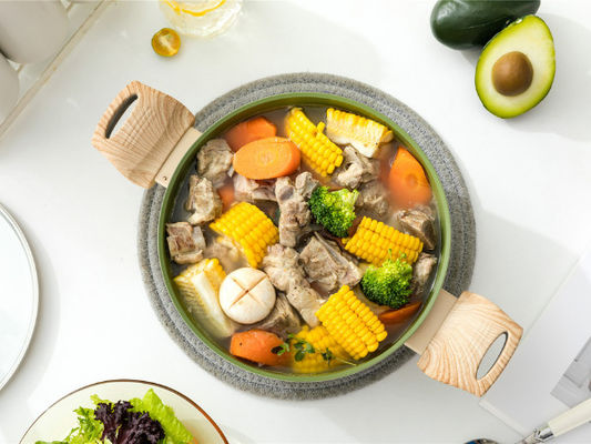 Poignées résistantes de Pan Non Stick With Heat de cocotte en terre en aluminium de haute performance et couvercle en verre