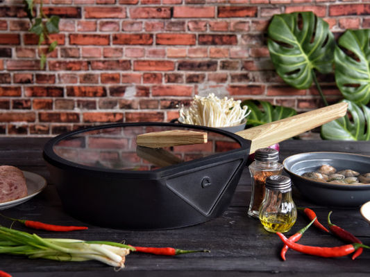 Revêtement à cuire sain de Pan Non Stick With Titanium de poêle de la fonte 10Inch