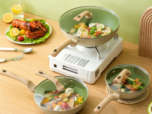 L'ODM collent non l'ensemble en aluminium 5Piece de Cookware avec les poignées détachables