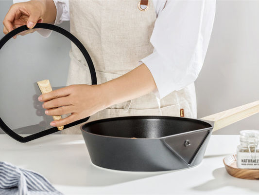 Poêle en aluminium légère 10Inch avec non le revêtement de bâton