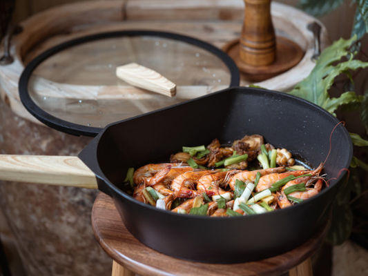 Revêtement à cuire sain de Pan Non Stick With Titanium de poêle de la fonte 10Inch