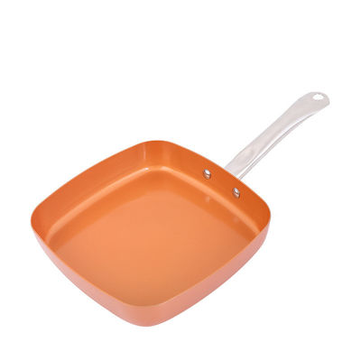 Cuisine en aluminium orange avec poignée en silicone
